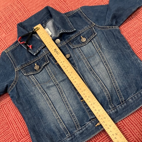 Large 10-12 years Blue Jean Jacket with butterfly motif on buttons - Picture 7 of 15